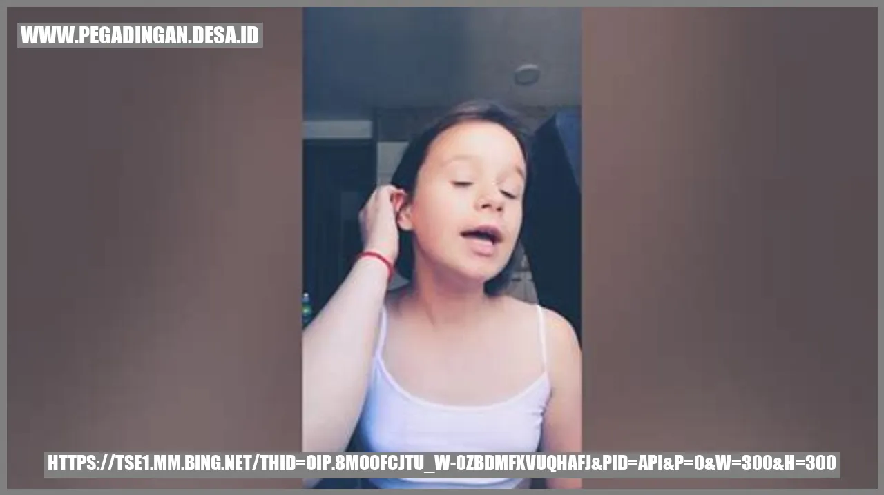 Bersama Menjaga Kebersihan Lingkungan di Desa Pegadingan: Gerakan Setiap Hari Bersih