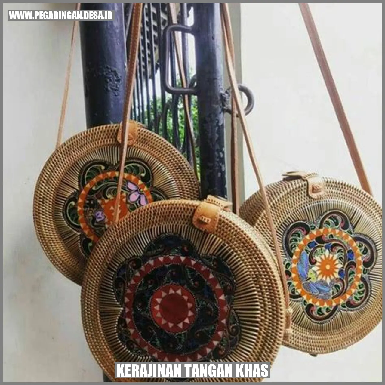 Kerajinan Tangan Khas