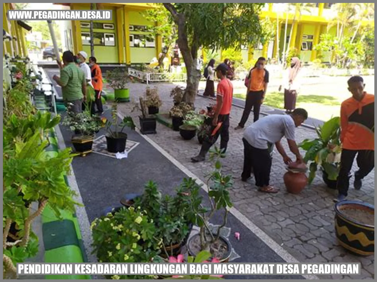 Pendidikan Kesadaran Lingkungan bagi Masyarakat Desa Pegadingan